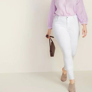NWT White Mid-Rise Rockstar Super Skinny Jeans